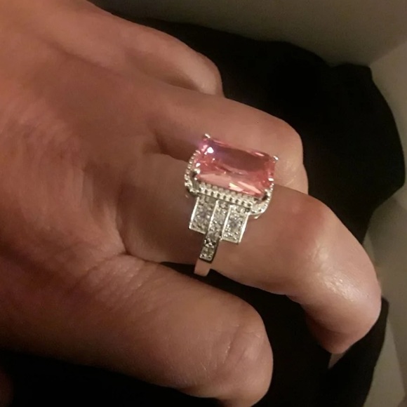 Incredible Pink Sapphire Ring - Picture 3 of 9